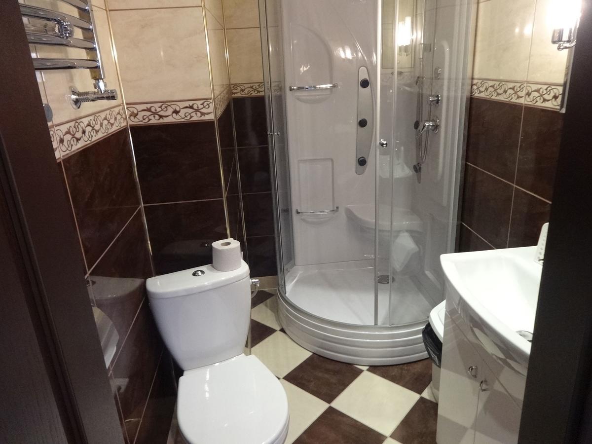 Ostello Gosciniec Biznesowy Dąbrowa Górnicza Esterno foto